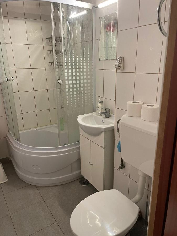 Apartament 2 Camere, Decomandat, Piata Unirii Bukarest Exteriör bild